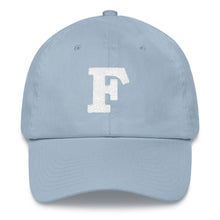 F Dat hat