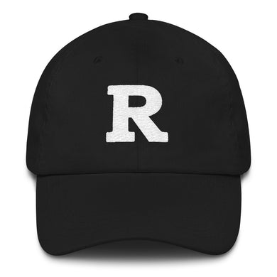R Dat hat